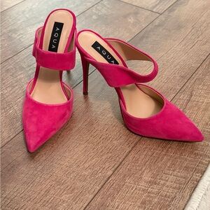 Aqua Fuchsia Suede Heels